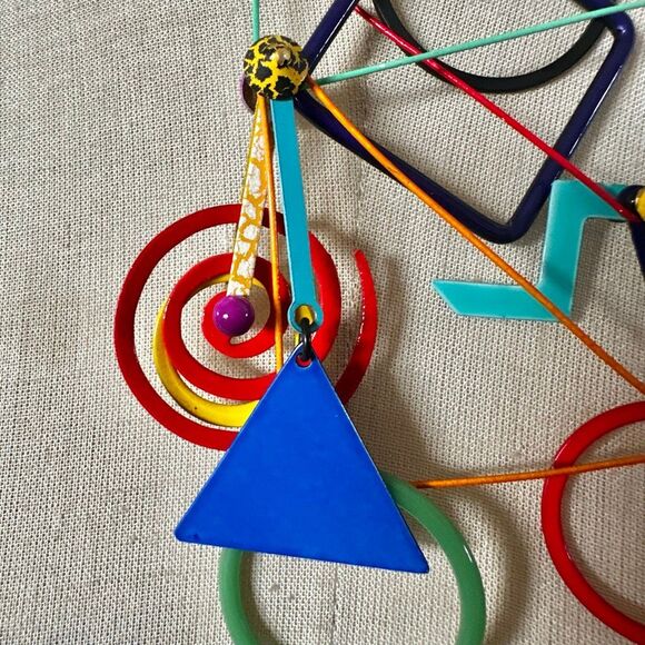 Eve Kaplin “Concentration” Kinetic Enamel Necklace - Picture 5 of 8